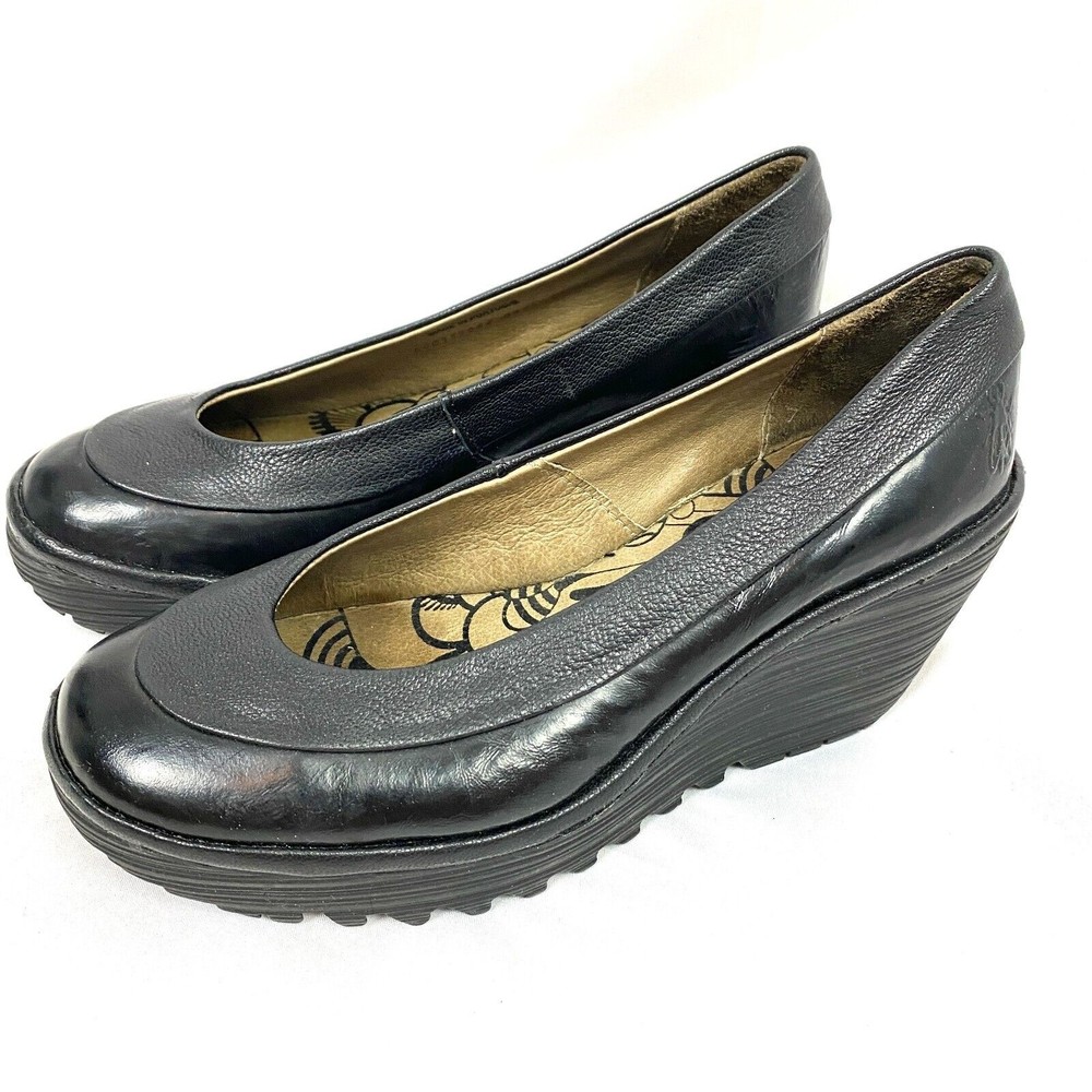 Fly London Womens EUR 36 US 6 Yoko Pump Wedge Comfort Black Patent Leather